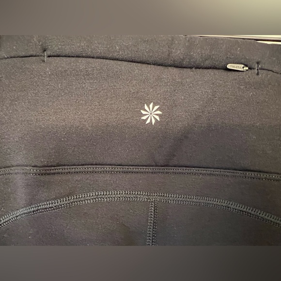 Athleta Altitude Pant in Polartec power stretch Black Size Large - Picture 13 of 14